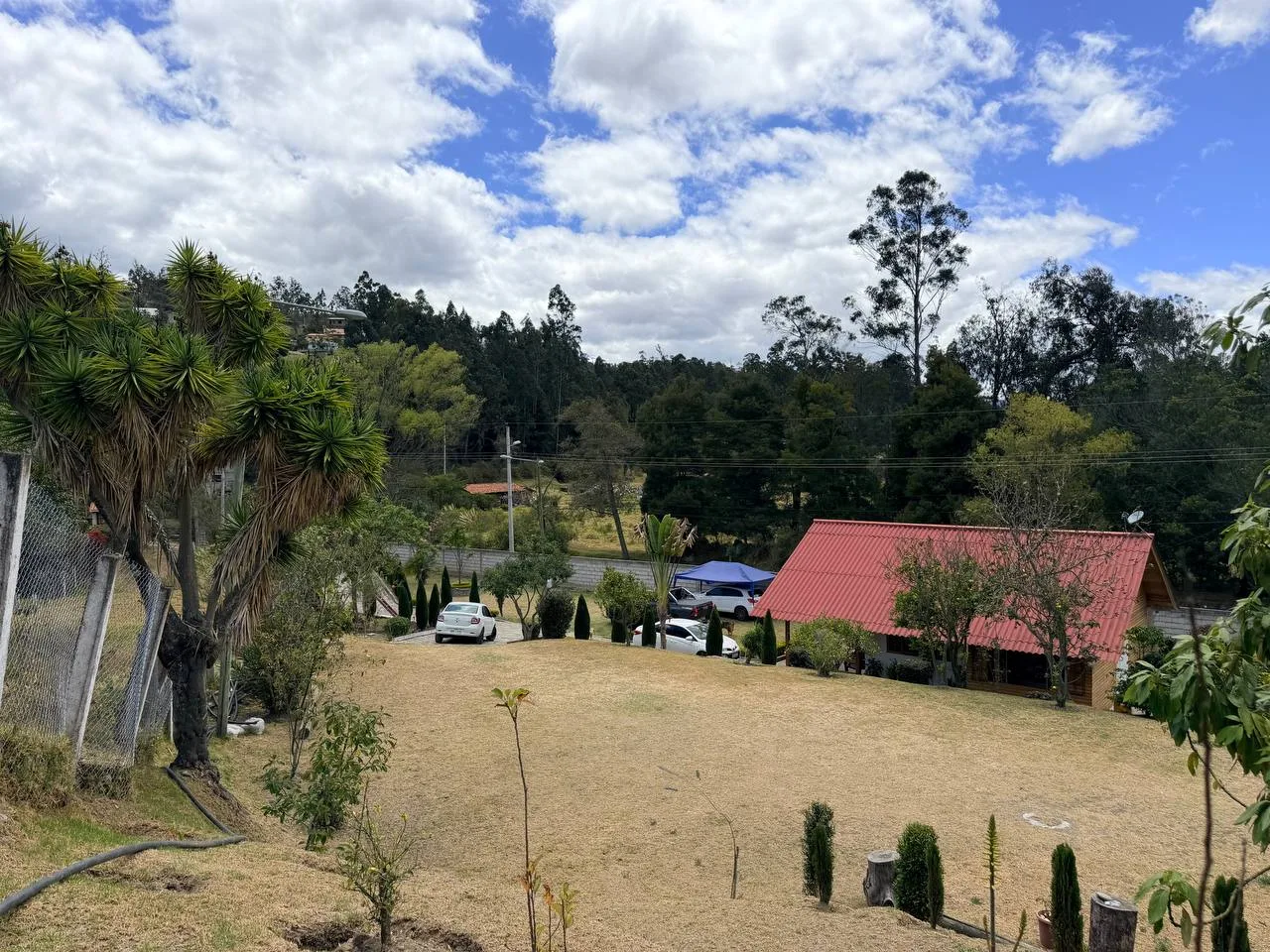 Casa campestre con 1.624 m² en Zumbahuayco